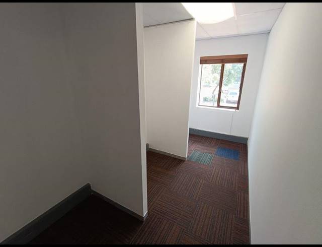 BUSINESS PROPERTY TO RENT IN VORNA VALLEY